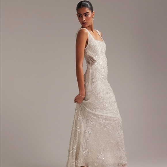 ASOS DESIGN ornate crystal embellished square neck maxi wedding dress - Picture 2 of 15